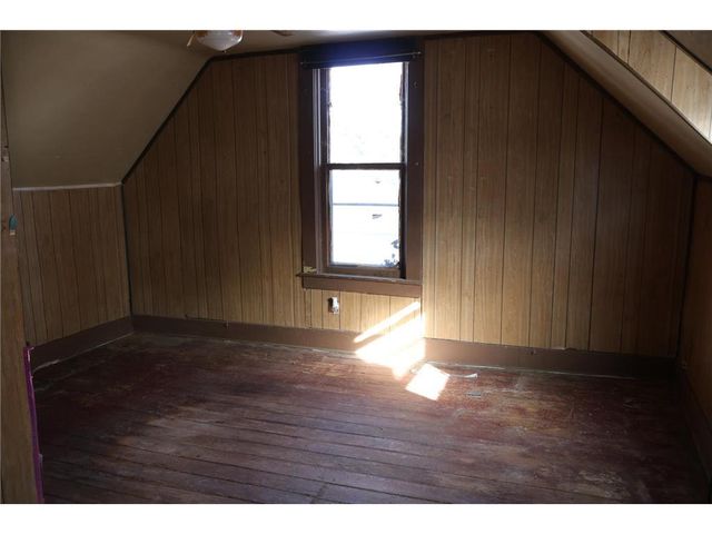 713 5th Avenue, Eau Claire, WI 54703