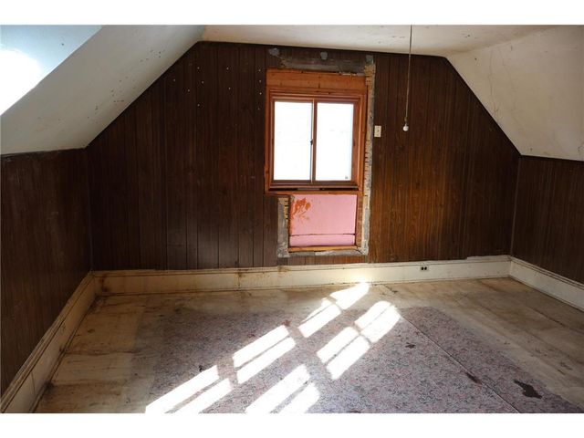 713 5th Avenue, Eau Claire, WI 54703