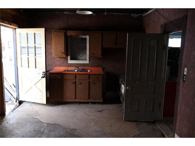 713 5th Avenue, Eau Claire, WI 54703