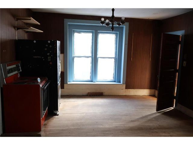 713 5th Avenue, Eau Claire, WI 54703