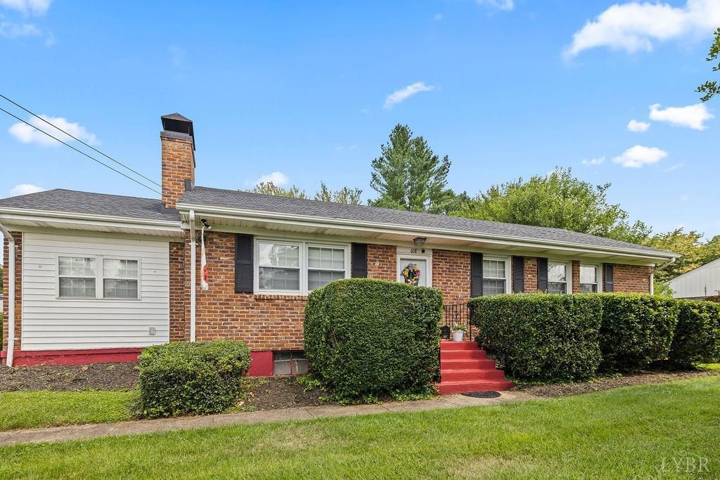 618 Hayes Drive, Lynchburg, VA 24502