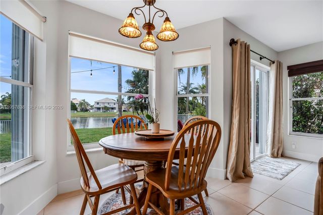 18159 SW 3rd St, Pembroke Pines, FL 33029