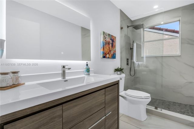 18159 SW 3rd St, Pembroke Pines, FL 33029