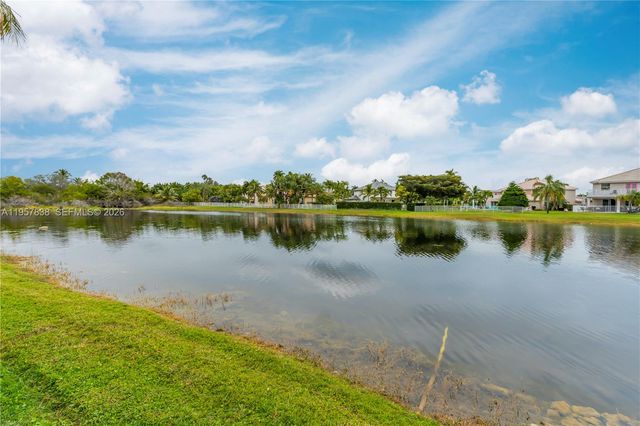 18159 SW 3rd St, Pembroke Pines, FL 33029