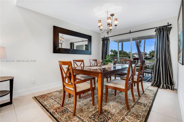 18159 SW 3rd St, Pembroke Pines, FL 33029