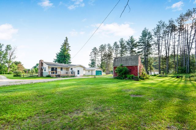 7873 River Rd, Osceola Twp, MI 49631