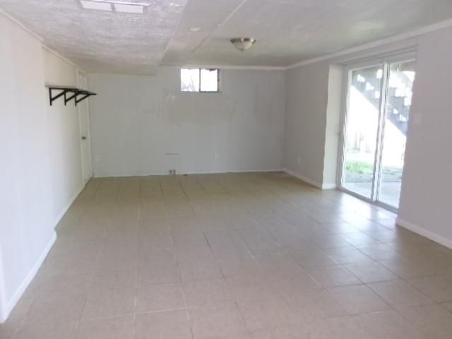 1005 SW 23rd Street, Blue Springs, MO 64015