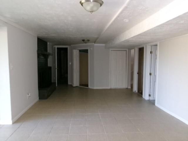 1005 SW 23rd Street, Blue Springs, MO 64015