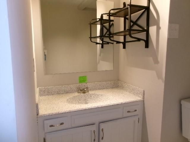 1005 SW 23rd Street, Blue Springs, MO 64015