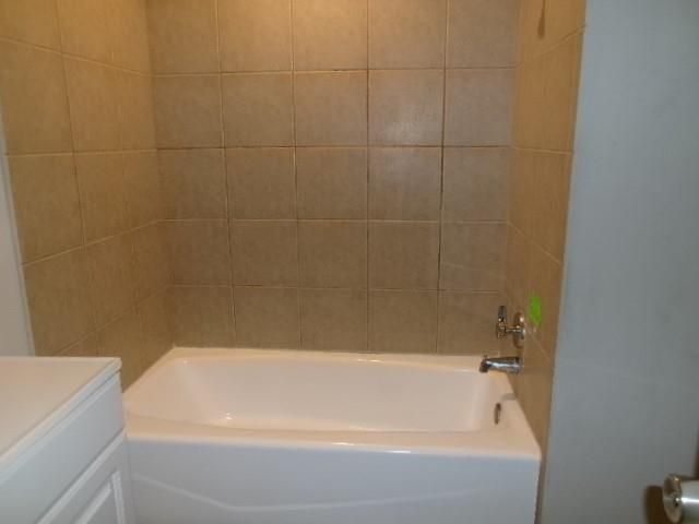 1005 SW 23rd Street, Blue Springs, MO 64015