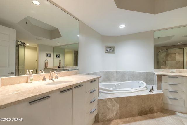 241 Riverside Dr Unit 1106, Holly Hill, FL 32117