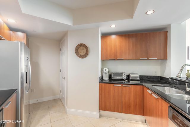 241 Riverside Dr Unit 1106, Holly Hill, FL 32117