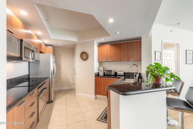 241 Riverside Dr Unit 1106, Holly Hill, FL 32117