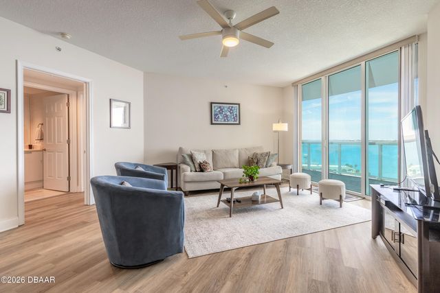 241 Riverside Dr Unit 1106, Holly Hill, FL 32117