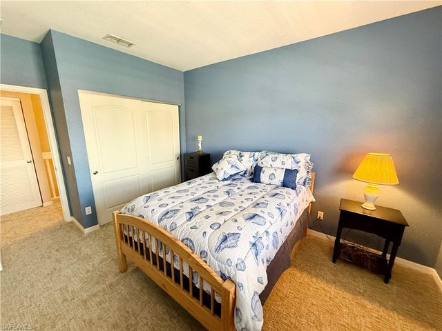 15470 Laguna Hills DR, Fort Myers, FL 33908