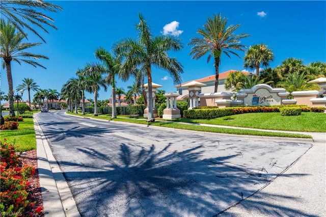 15470 Laguna Hills DR, Fort Myers, FL 33908