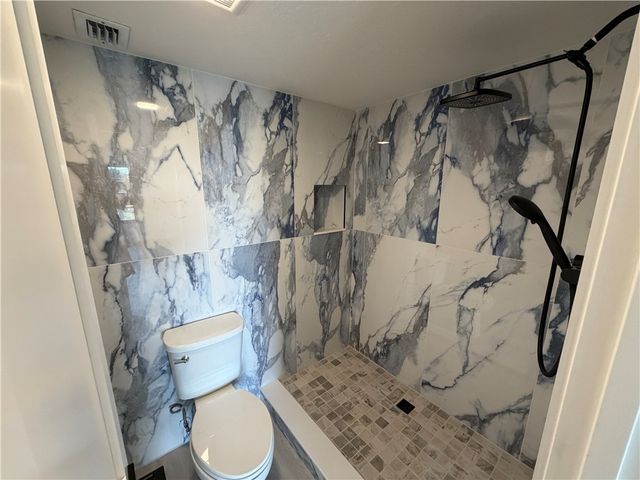 31 Plantation Drive 201, Vero Beach, FL 32966