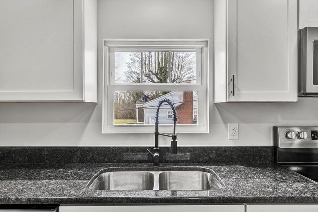 99 KASEY FARM LN, Ferrum, VA 24088