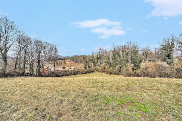 99 KASEY FARM LN, Ferrum, VA 24088