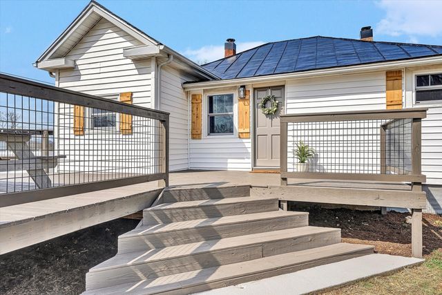 99 KASEY FARM LN, Ferrum, VA 24088