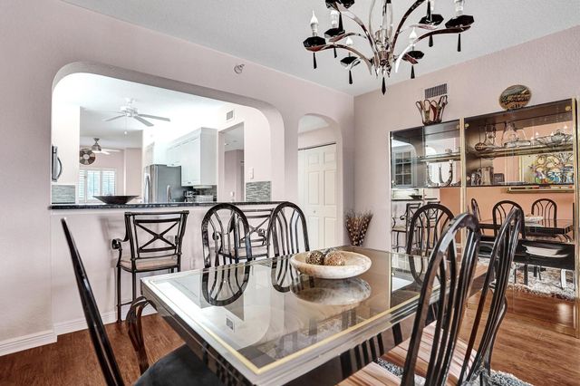 7635 Southampton Terrace 214, Tamarac, FL 33321