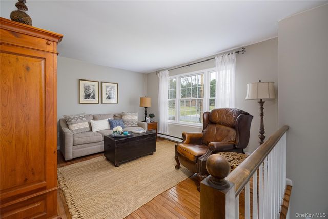 41 Cornell Avenue, Red Hook, NY 12571