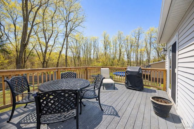 41 Cornell Avenue, Red Hook, NY 12571