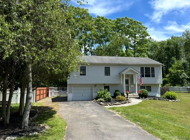 41 Cornell Avenue, Red Hook, NY 12571