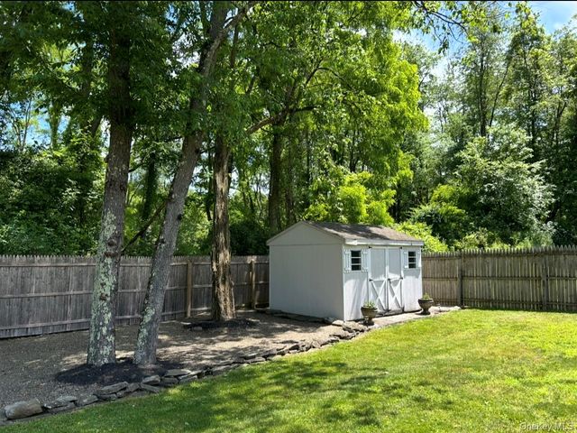 41 Cornell Avenue, Red Hook, NY 12571