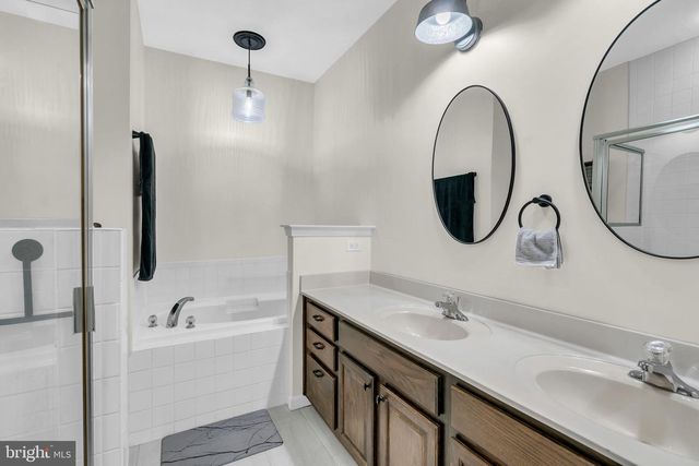 9816 PICKENS PL, Manassas Park, VA 20111