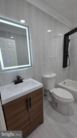 7552 FORREST AVE, Philadelphia, PA 19150