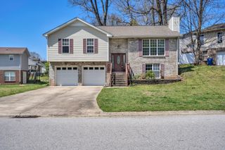 188 Whitehall Dr, Clarksville, TN 37042