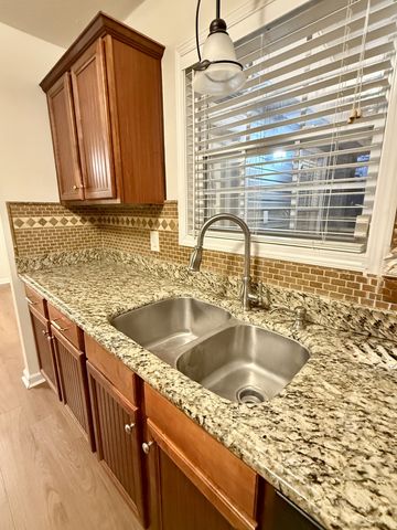 504 Hunter Court, White Bluff, TN 37187