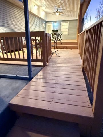 504 Hunter Court, White Bluff, TN 37187