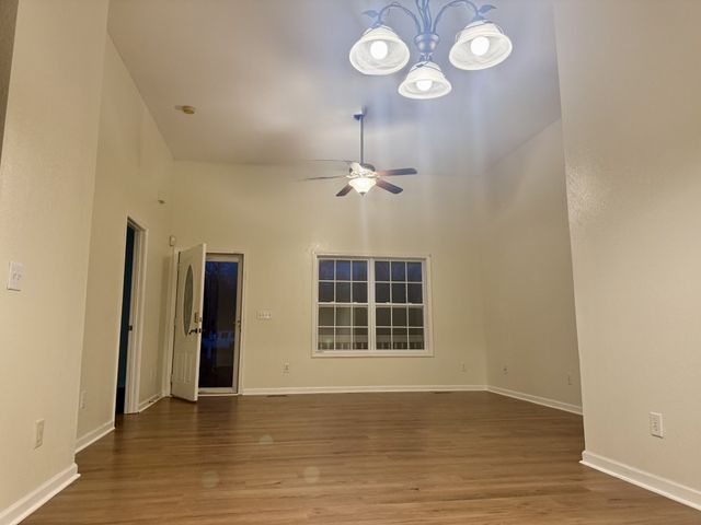 504 Hunter Court, White Bluff, TN 37187