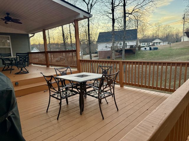 504 Hunter Court, White Bluff, TN 37187