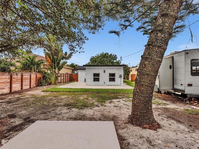 107 Central Ave, Delray Beach, FL 33483
