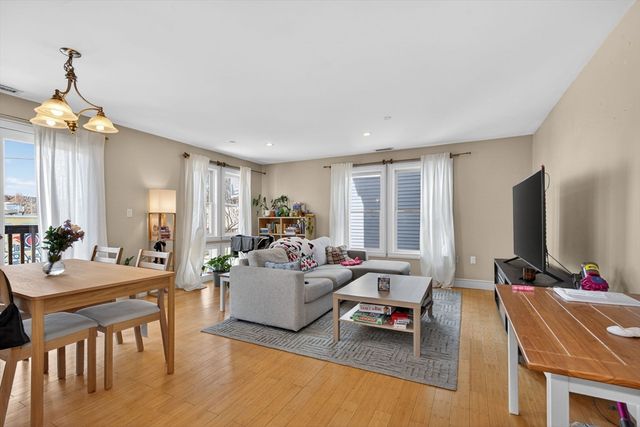 2 Boylston 1, Boston, MA 02130