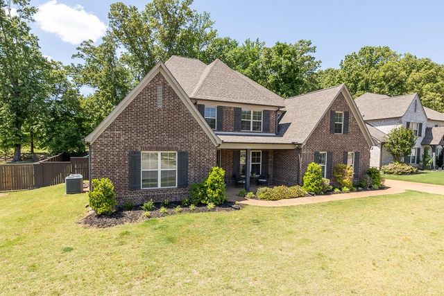 4817 GRAYSEN GORGE RD, Lakeland, TN 38002