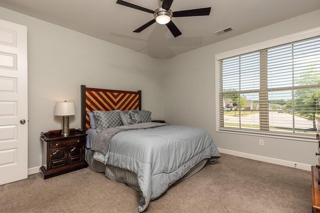 4817 GRAYSEN GORGE RD, Lakeland, TN 38002