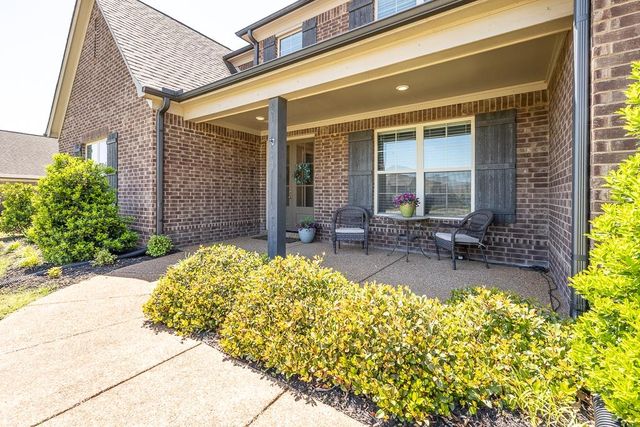 4817 GRAYSEN GORGE RD, Lakeland, TN 38002