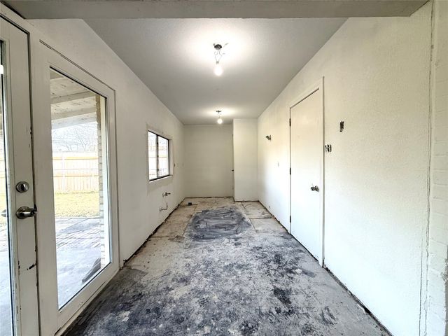 1222 Saturn Drive, Cedar Hill, TX 75104