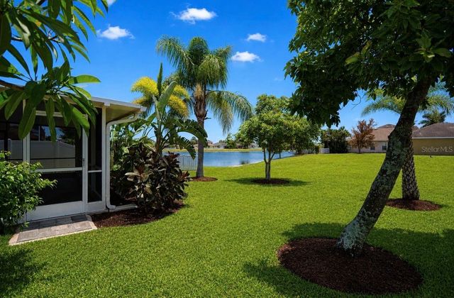 1836 RAVEN GLEN DRIVE, Ruskin, FL 33570