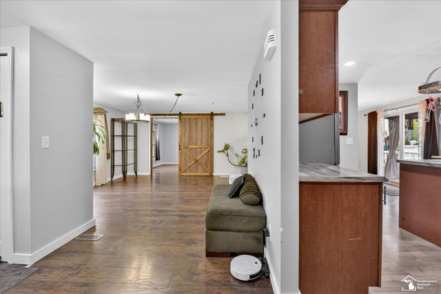 7077 Taylor Avenue, Temperance, MI 48182