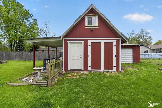 7077 Taylor Avenue, Temperance, MI 48182
