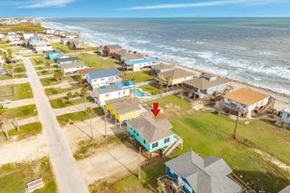 411 Seashell Drive, Surfside Beach, TX 77541