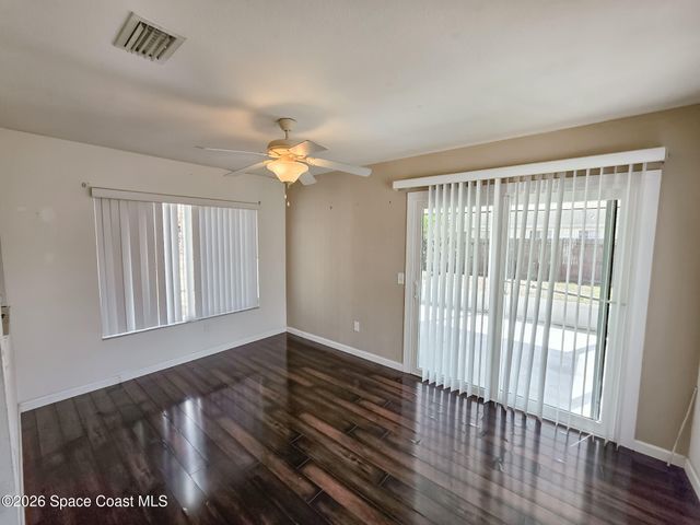 443 Tewksbury Lane NE, Palm Bay, FL 32907