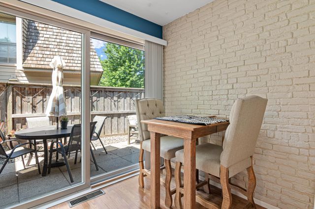 6487 Barrie Road, Edina, MN 55435