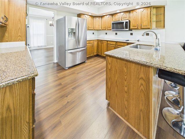 104 Candlewyck Drive, Hurricane, WV 25526