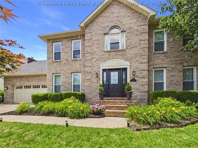 104 Candlewyck Drive, Hurricane, WV 25526